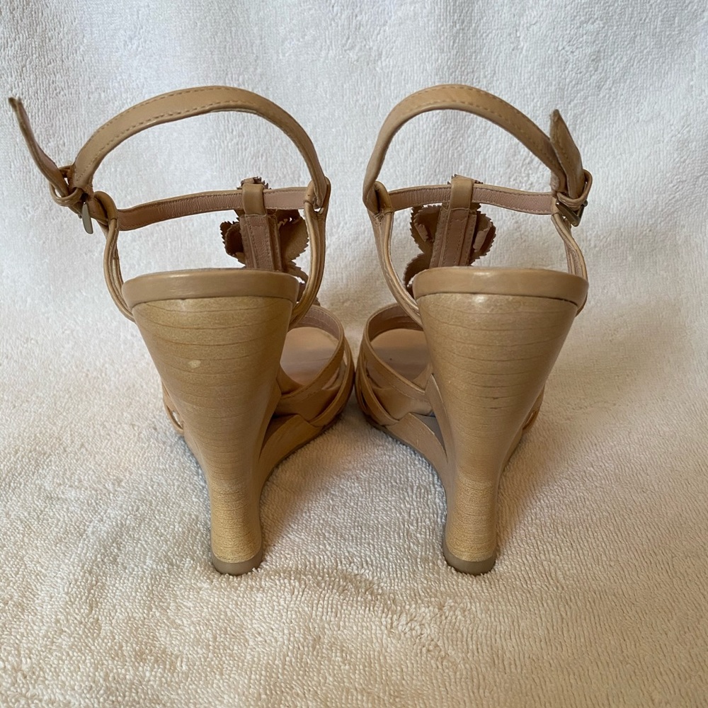 DONALD PLINER Nude wedge sandals - Picture 4 of 9